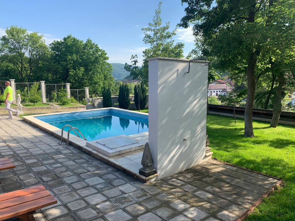 Casa Romana Ieşelniţa Esterno foto