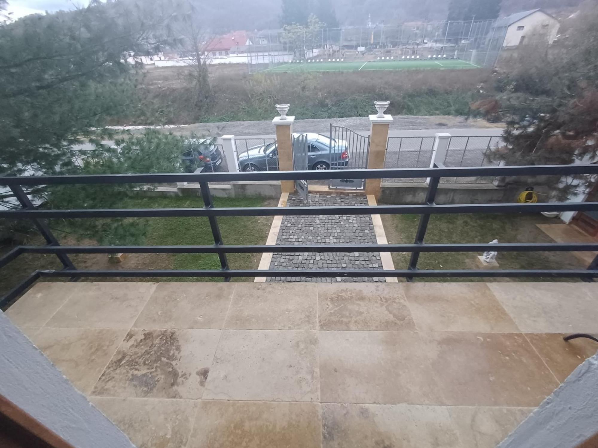 Casa Romana Ieşelniţa Esterno foto