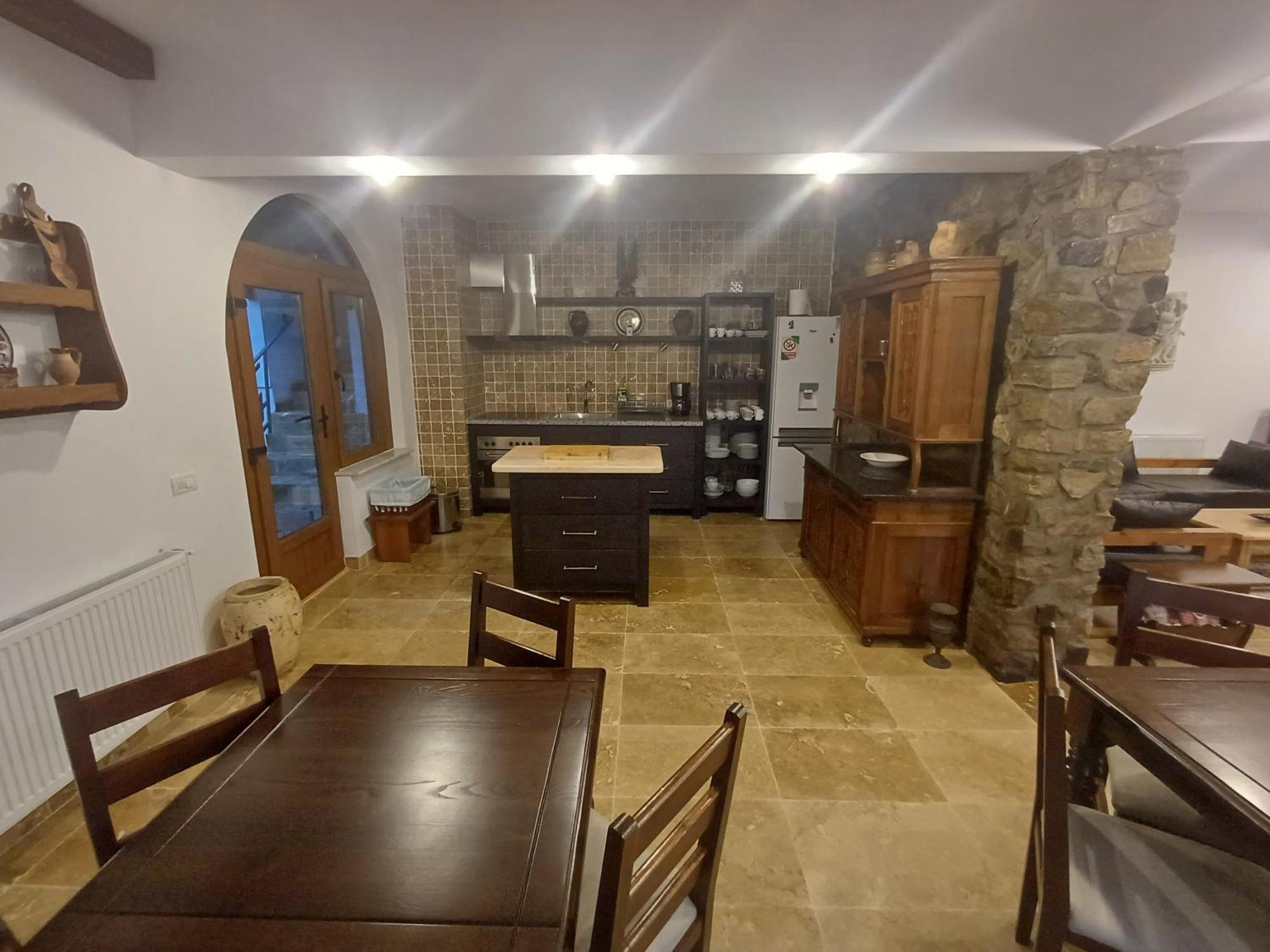 Casa Romana Ieşelniţa Esterno foto