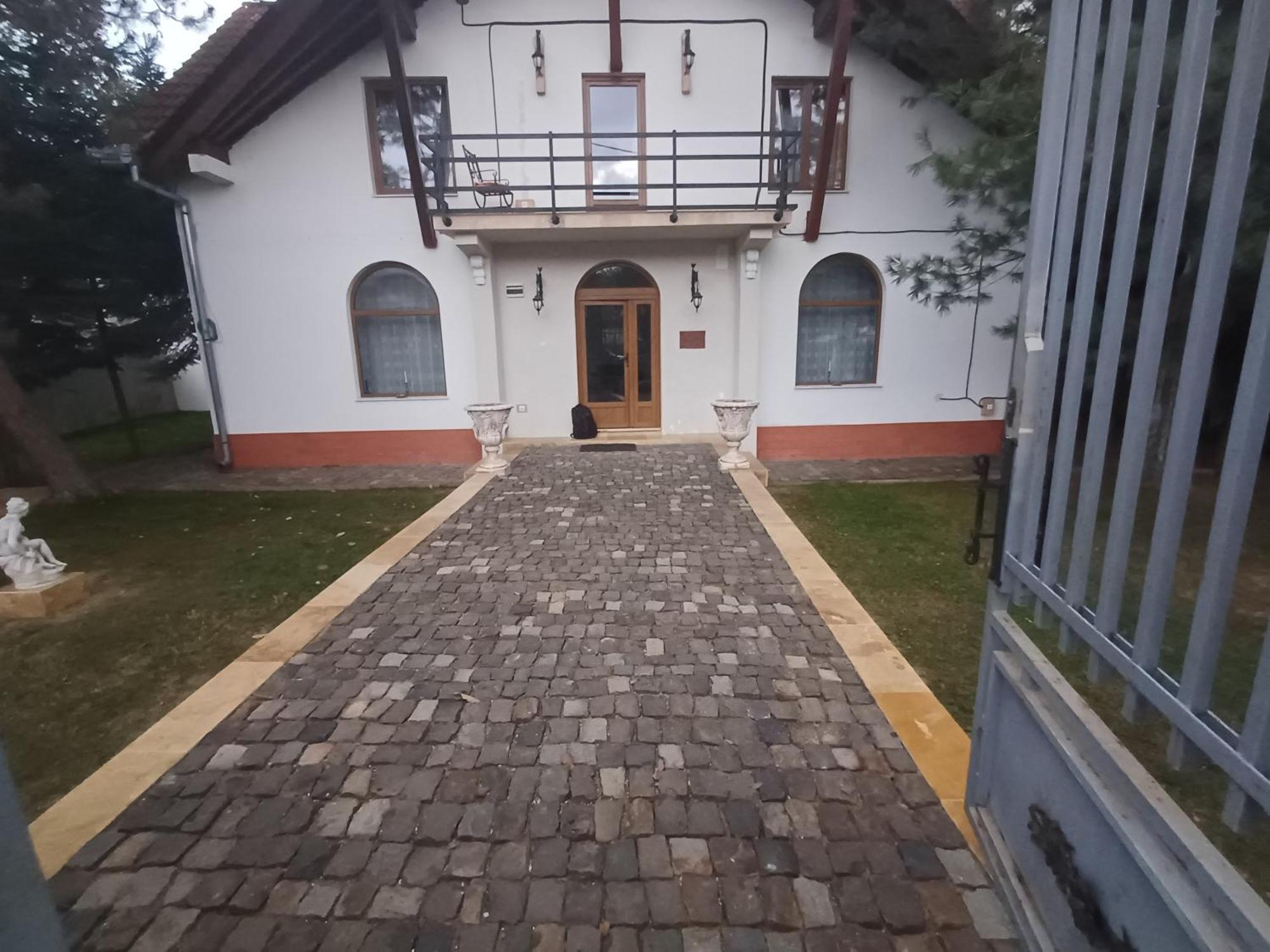 Casa Romana Ieşelniţa Esterno foto